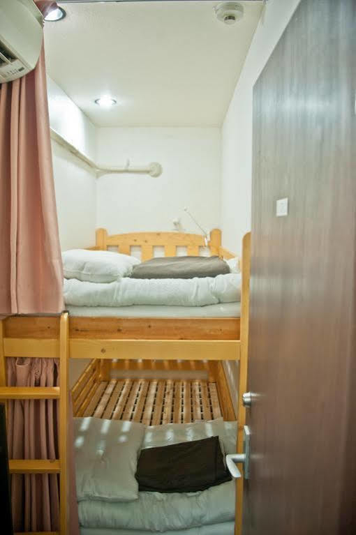 Hostel Base Point Osaka Luaran gambar